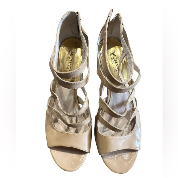 Michael Kors strappy peep toe stilettos in sand coloured patent leather - Picture 5 of 15